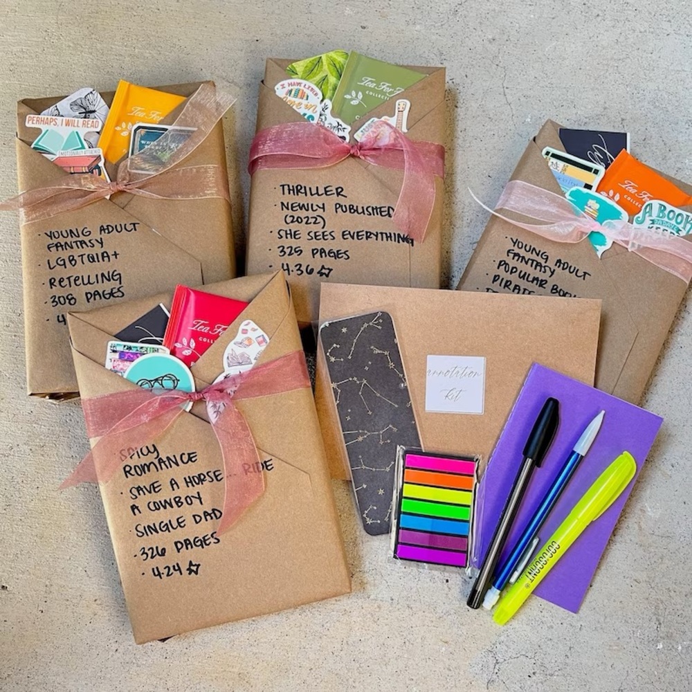 Blind Date with‎ a Book🍎📚